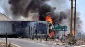 Foto ilustrativa de la nota titulada: Ola de narcobloqueos sacude a Michoacán; grupos criminales incendian vehículos y Oxxos (Video)