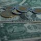 Peso avanza ante el cierre de gobierno de Estados Unidos
