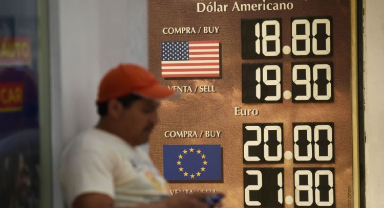 Peso se aprecia mientras Trump alista firma de paquete fiscal