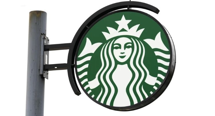 Grupo laboral demanda a Starbucks por ignorar condiciones esclavistas para trabajadores