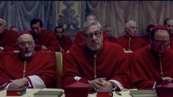 ¿Viste la película "Cónclave"? Te contamos en qué acertó (o no) sobre los cónclaves de la vida real