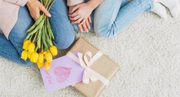 Tecnología para regalar el Día de la Madre: 'gadgets' para entretenimiento, cuidado o trabajo