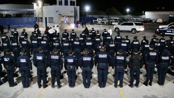 Policías de Torreón inician paro de labores; denuncian abusos del director de la corporación