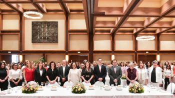 Gobernadora de Aguascalientes reconoce labor de emprendedoras