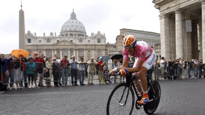 El Giro de Italia pasará dentro de los muros del Vaticano en homenaje al papa Francisco