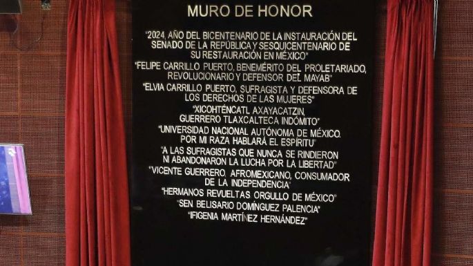 Senado devela el nombre de Ifigenia Martínez en el Muro de Honor