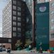A sus 8 años Max sufre la muerte de su madre, los golpes de su padre y un litigio empantanado