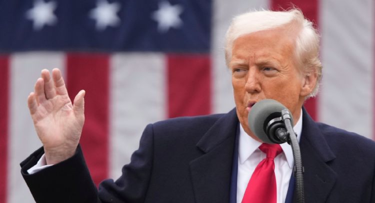 Trump subraya que los iraníes no sacaron "nada" de las instalaciones bombardeadas