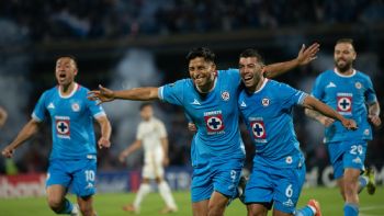 Cruz Azul vence a Tigres y jugará contra Whitecaps la final de la Concacaf