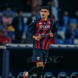 Johan Vásquez anota el gol del empate 2-2 del Genoa ante el Napoli (Video)