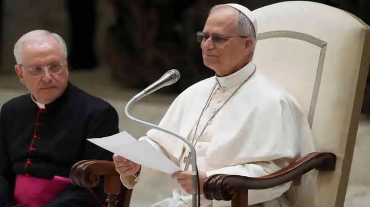Papa León XIV pide liberación de periodistas encarcelados y defiende libertad de expresión