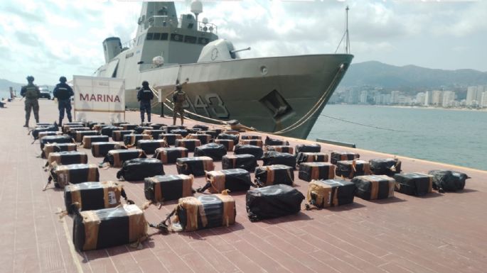 Marina intercepta 1.3 toneladas de cocaína en costas de Guerrero