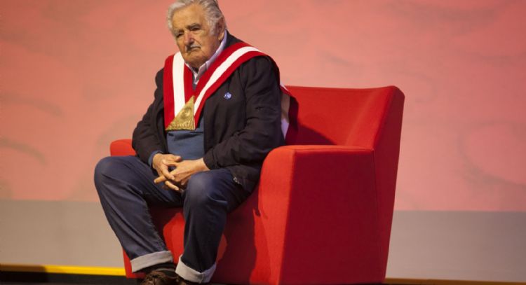 Cuando José Mujica se retractó de decir que México era un "Estado fallido" por Ayotzinapa