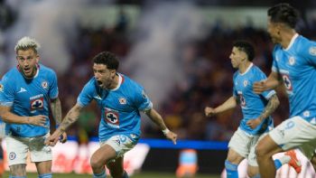 Cruz Azul vence 1-0 al América en la ida de las semifinales de la Liga MX (Video)