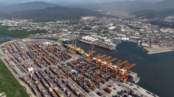 Paran labores en la Aduana de Manzanillo; denuncian abusos y explotación