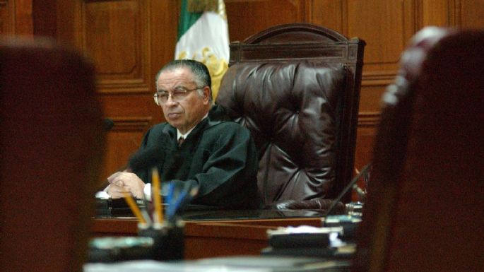 Expresidente de la SCJN, Mariano Azuela fallece a los 89 años