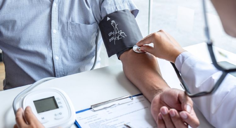En México, un tercio de los menores de 40 años tiene hipertensión arterial y no lo sabe