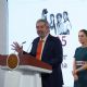 México confronta a legisladores de EU por impuesto a remesas