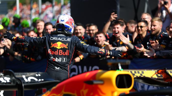 El piloto de Red Bull, Max Verstappen, gana el Gran Premio de Emilia-Romaña de F1