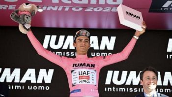 Ha sido increíble y difícil de realizar: Isaac del Toro tras conseguir liderato del Giro de Italia