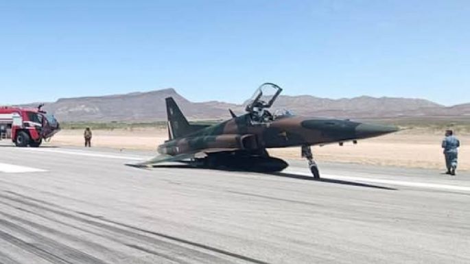 Aeronave militar sufre ponchadura al aterrizar en aeropuerto de Chihuahua