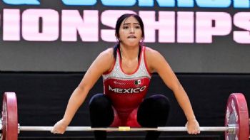 Kelly López gana doble oro y bronce en Mundial Juvenil de Levantamiento de Pesas