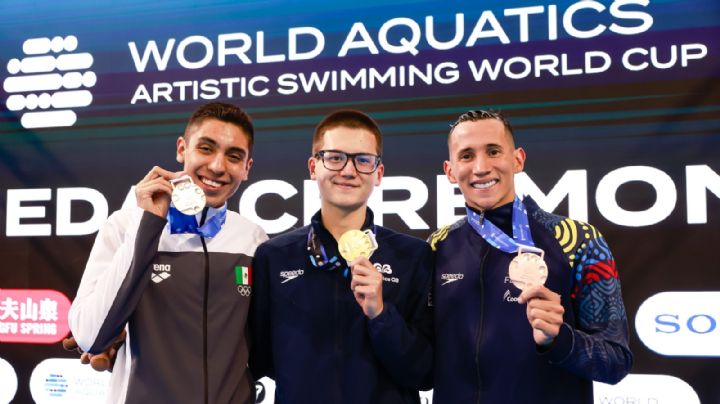 Diego Villalobos gana doble plata individual en Copa Mundial de Natación Artística