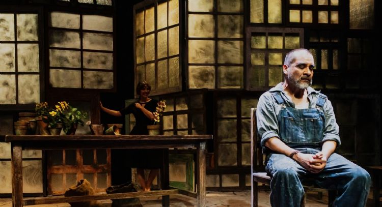 “Todas las noches de un día”: En el teatro, todo es todo el tiempo