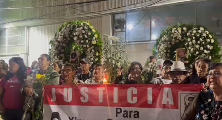 Arman mitin en funeral de Ximena Guzmán y José Muñoz (Videos)