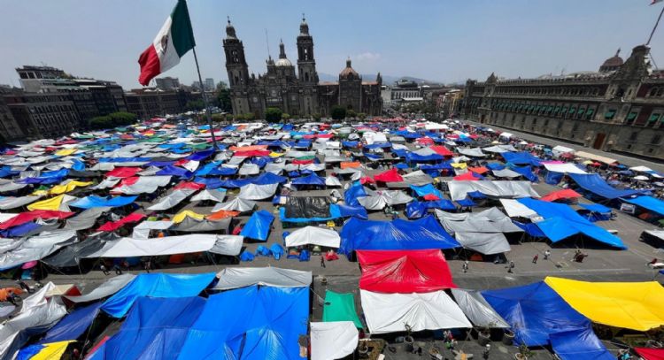 “Como una segunda pandemia”: comerciantes reportan pérdidas millonarias por plantón de la CNTE