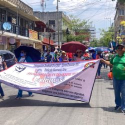 La CETEG colapsa el tráfico en Chilpancingo y bloquea la carretera Acapulco-Pinotepa Nacional