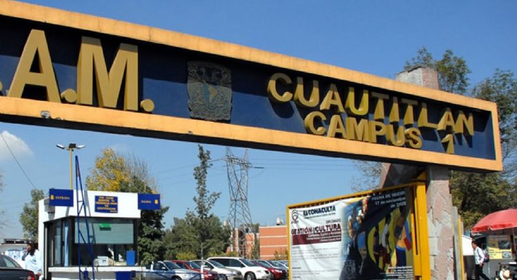 Despiden en FES Cuautitlán a estudiantes que murieron luego de caer su coche en el Emisor Poniente