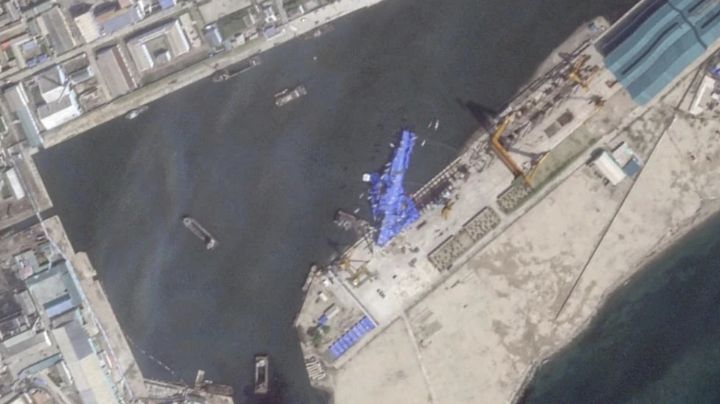 Corea del Norte detiene a tres funcionarios por el fallido lanzamiento de un destructor naval