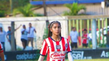 Atziri Galeana, de 15 años, falleció en pleno partido de futbol en Michoacán