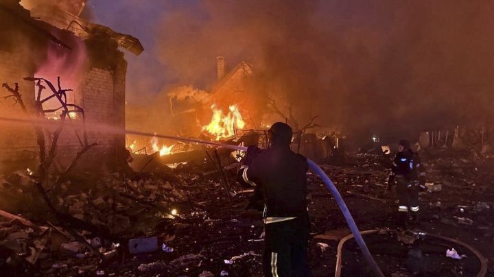Un nuevo ataque ruso a gran escala deja al menos 12 muertos y más de 50 heridos en Ucrania