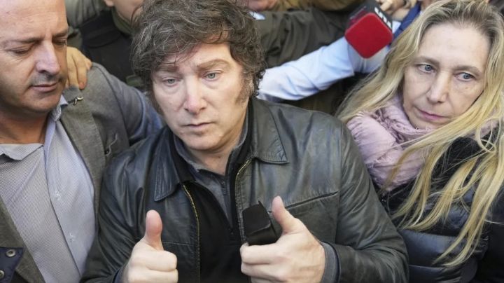 Arzobispo critica políticas de austeridad de Argentina durante ceremonia religiosa frente a Milei