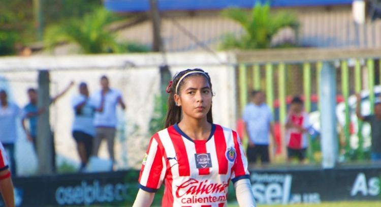 Atziri Galeana, de 15 años, falleció en pleno partido de futbol en Michoacán