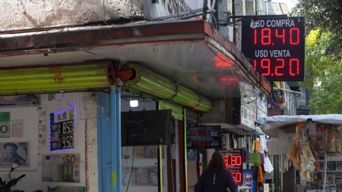 Peso se favorece de los arreglos entre la Unión Europea y Estados Unidos
