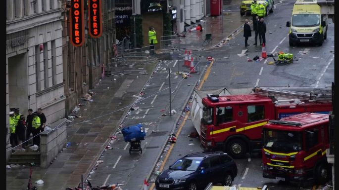 Así fue el atropello masivo de aficionados del Liverpool; el conductor está detenido (Video)