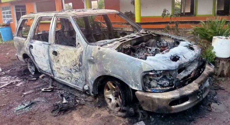 Incendian camioneta de candidato de Morena a la alcaldía de Jilotepec frente a su casa de campaña
