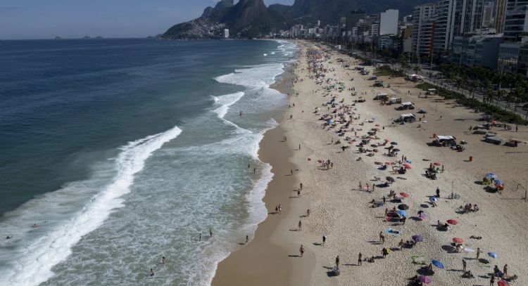Río de Janeiro limitará la música en vivo en las playas