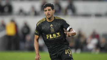 Carlos Vela anuncia su retiro del futbol profesional (Video)