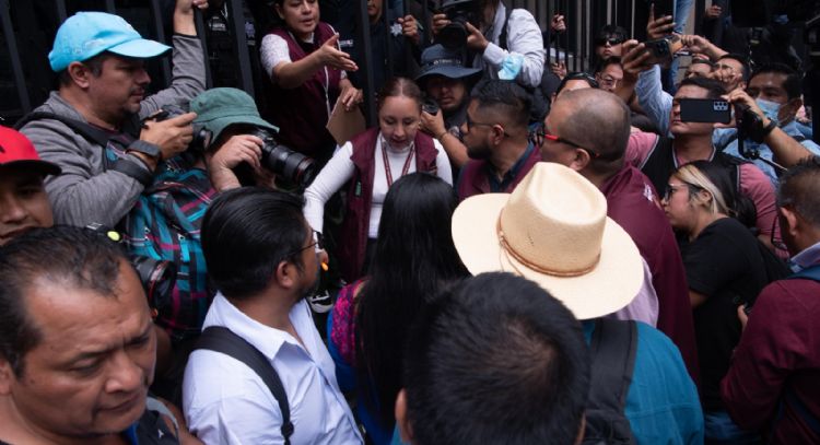 Manifestantes de la CNTE colapsan Reforma y Circuito Interior