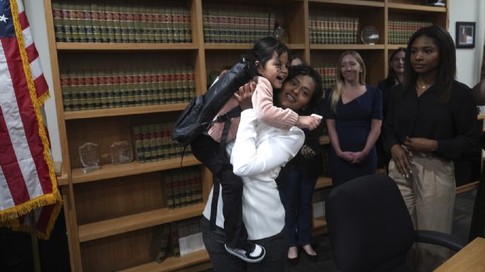 Gobierno de Trump revoca permiso humanitario a niña mexicana que recibe atención médica