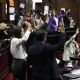 En medio de protestas de periodistas, Congreso de Michoacán aprueba tipificar la apología del delito