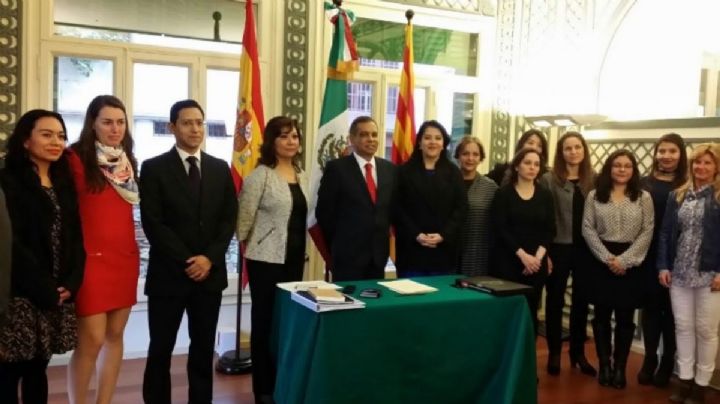 Fidel Herrera dejó Barcelona como llegó: en el escándalo
