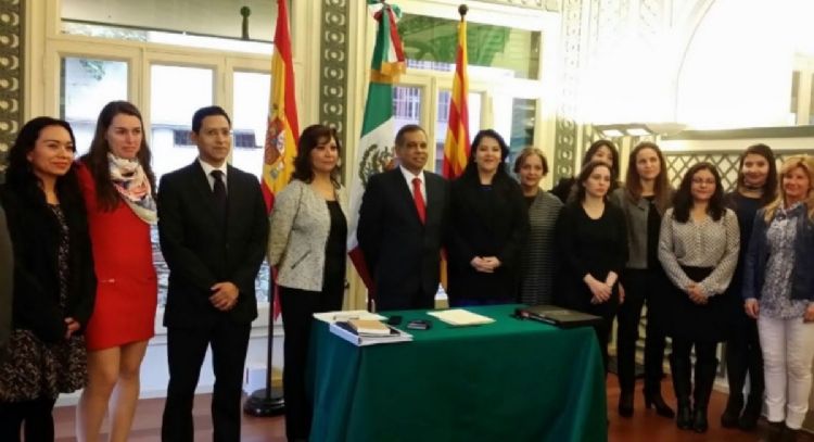 Fidel Herrera dejó Barcelona como llegó: en el escándalo