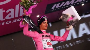 Isaac del Toro mantiene el liderato; se perfila a la conquista del Giro de Italia