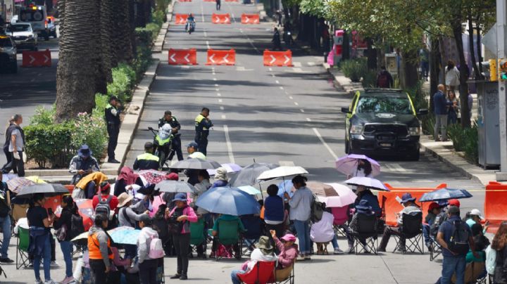CNTE cumple medio mes de protestas