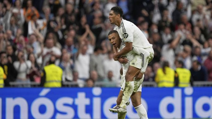 Mbappé marca dos veces y Madrid gana para estar a 4 puntos del Barça antes del "Clásico"